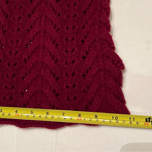 Luxton S-M Balaclava Hood Scarf Hat Burgundy - Picture 8 of 12